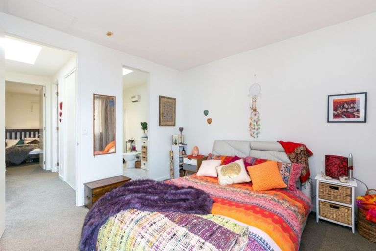 Photo of property in De Vere Apartments, 1/23 Tennyson Street, Te Aro, Wellington, 6011