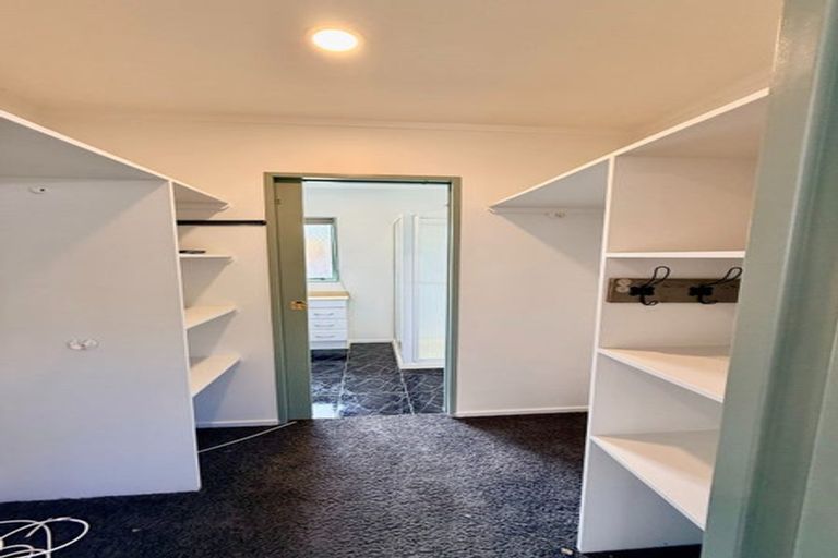 Photo of property in 81a Golf Road, New Lynn, Auckland, 0600