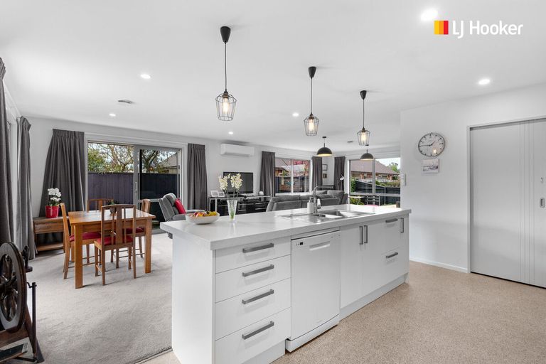 Photo of property in 58 Silverstream Drive, Mosgiel, 9024