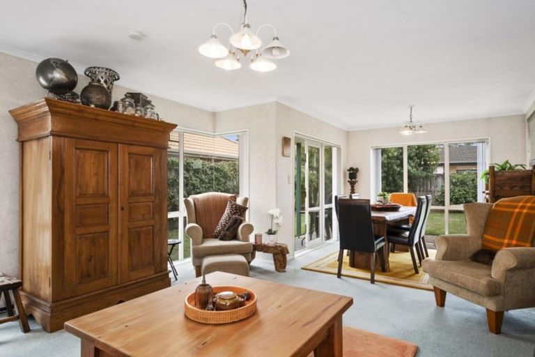 Photo of property in 65 Gravatt Road, Papamoa Beach, Papamoa, 3118