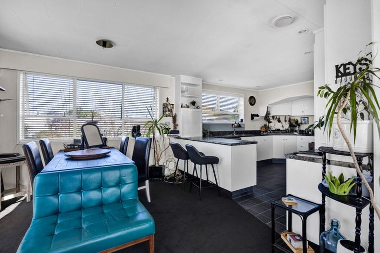 Photo of property in 4 Ropata Street, Hawera, 4610