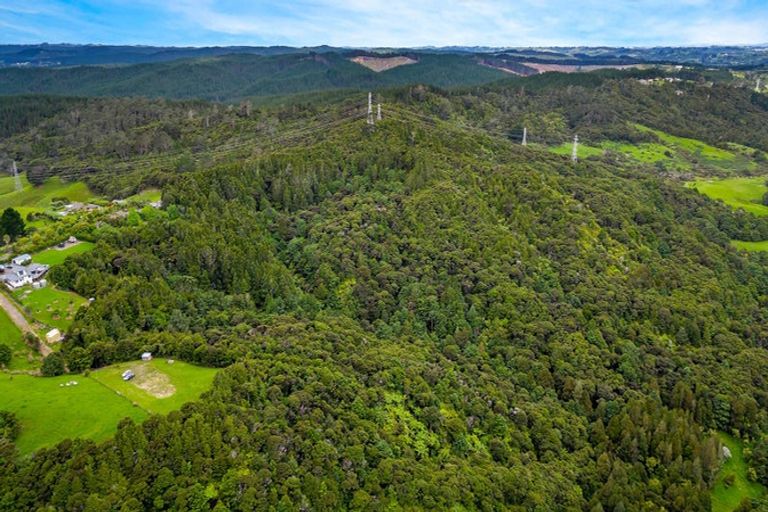 Photo of property in 853b Old North Road, Waimauku, 0882