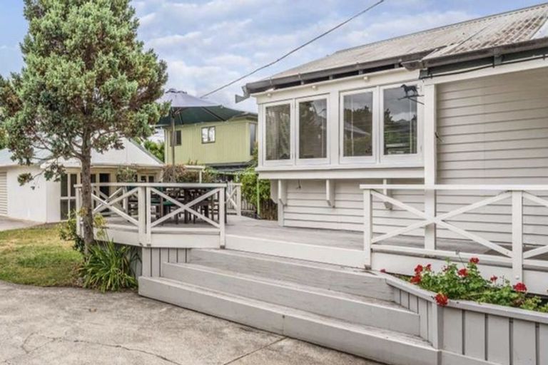 Photo of property in 22 Rotomahana Terrace, Remuera, Auckland, 1050