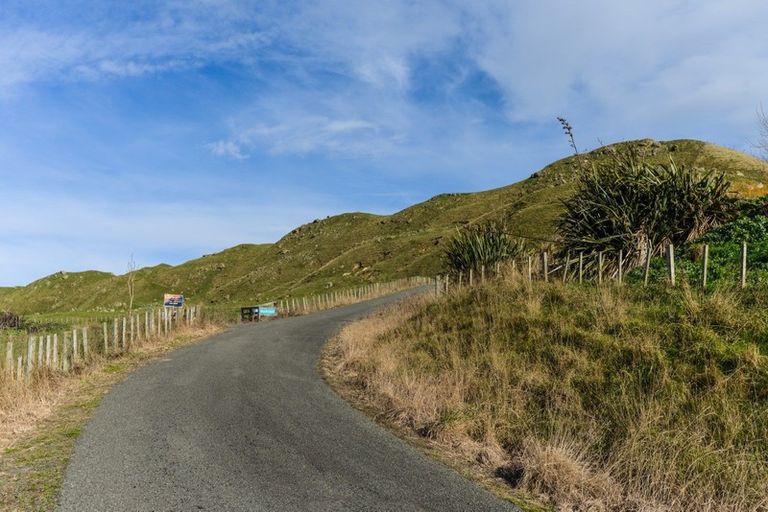 Photo of property in 1504 Waimarama Road, Waimarama, Havelock North, 4294