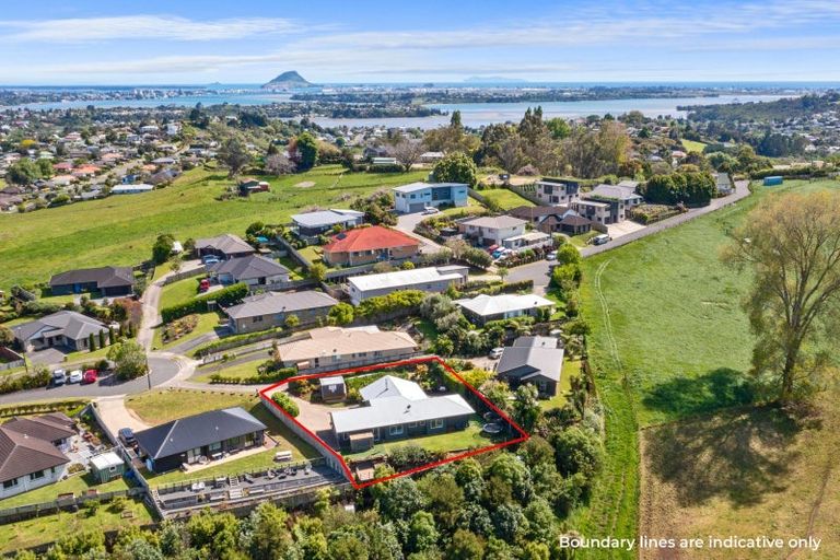 Photo of property in 108 Falcon Drive, Welcome Bay, Tauranga, 3112