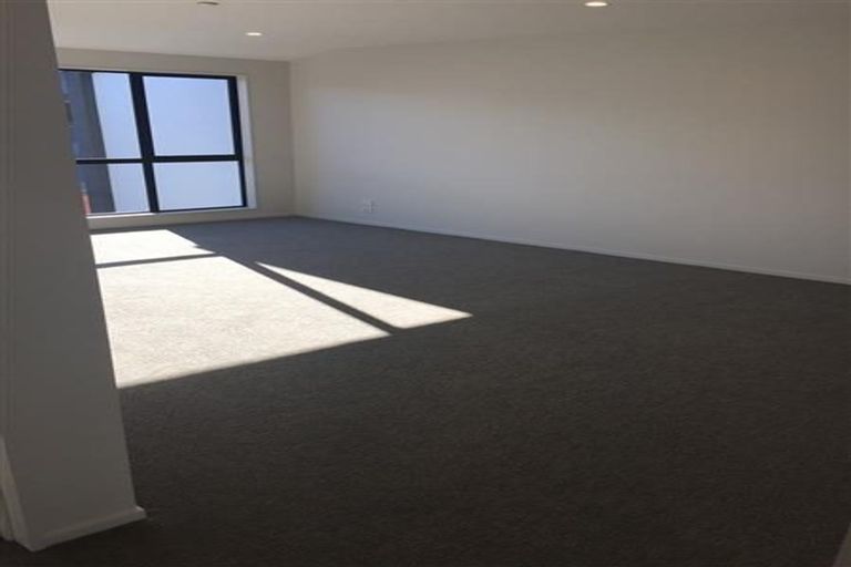 Photo of property in 2/26 Packe Street, Edgeware, Christchurch, 8013