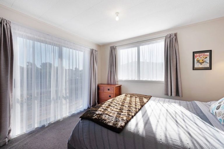 Photo of property in 48 Norfolk Crescent, Otaki Beach, Otaki, 5512