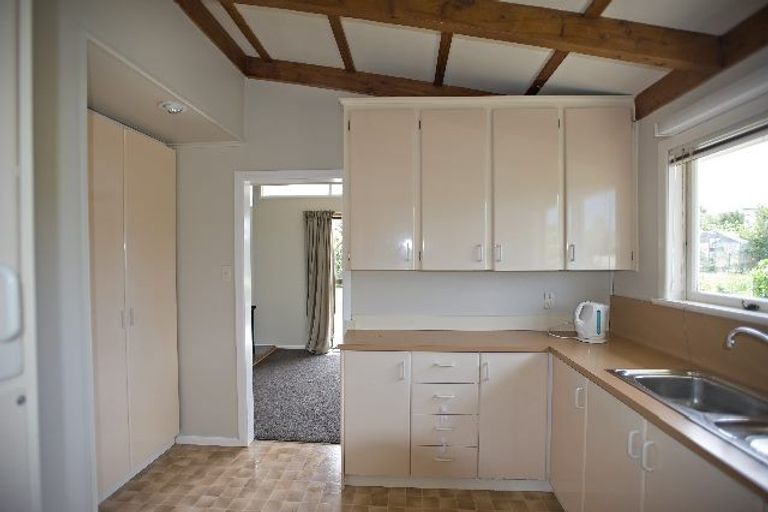 Photo of property in 21 Chorley Avenue, Massey, Auckland, 0614