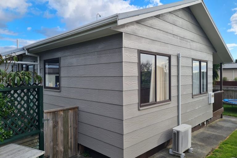 Photo of property in 26 Pukeko Street, Paraparaumu, 5032