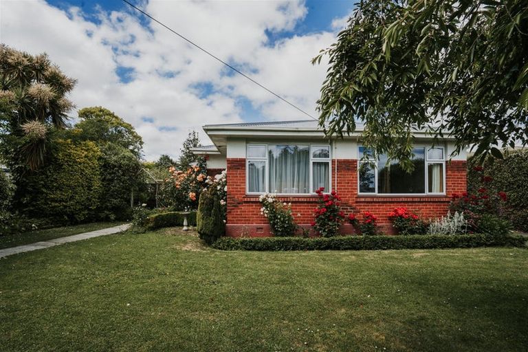 Photo of property in 17 Constitution Avenue, Milton, 9220