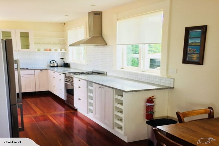 Photo of property in 36 Esmonde Road, Takapuna, Auckland, 0622