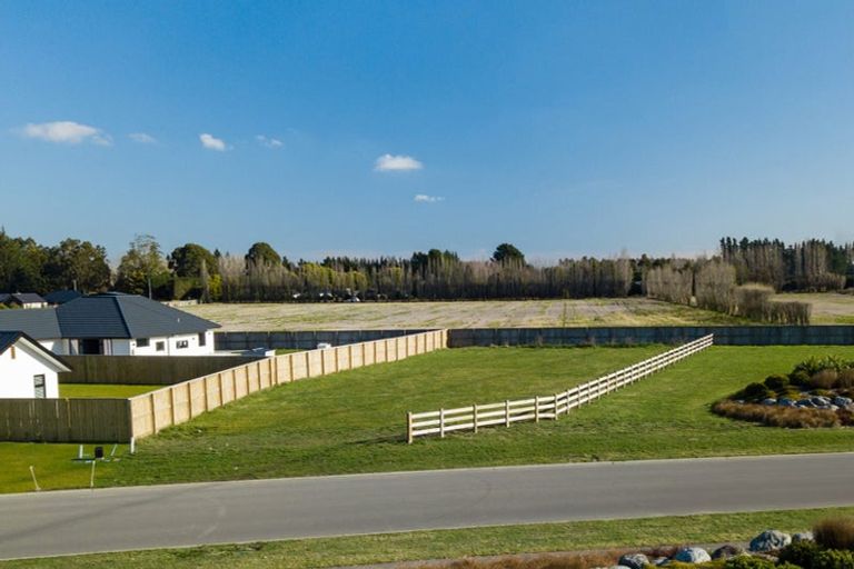 Photo of property in 44 Kingsdowne Drive, West Melton, 7618