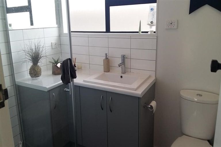 Photo of property in 7 Gatland Road, Opaheke, Papakura, 2113