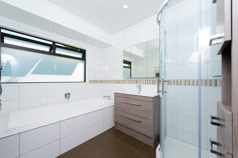 Photo of property in 7 Drysdale Place, Somerville, Auckland, 2014