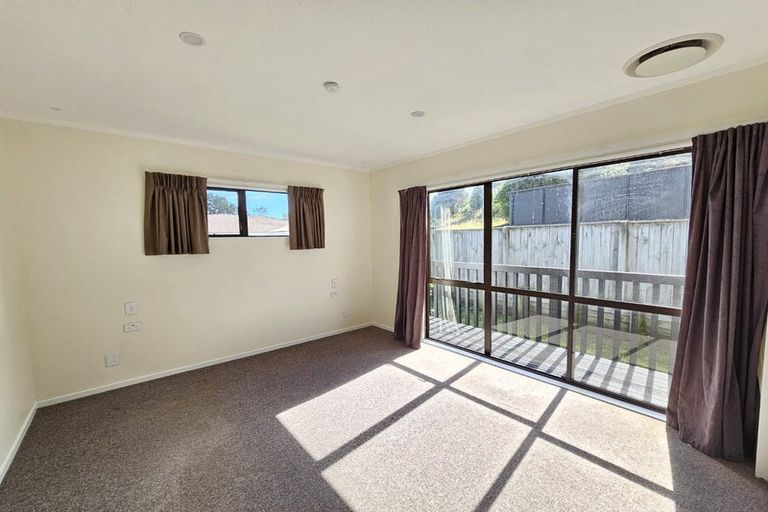 Photo of property in 21 Rose Street, Ranui, Porirua, 5024