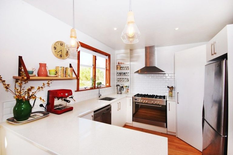 Photo of property in 67 Kuratawhiti Street, Greytown, 5712