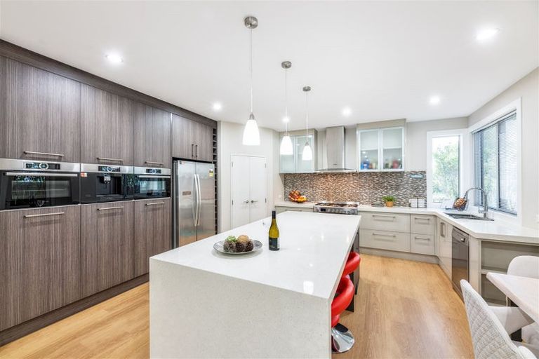 Photo of property in 18 Irongate Avenue, Ranui, Auckland, 0612