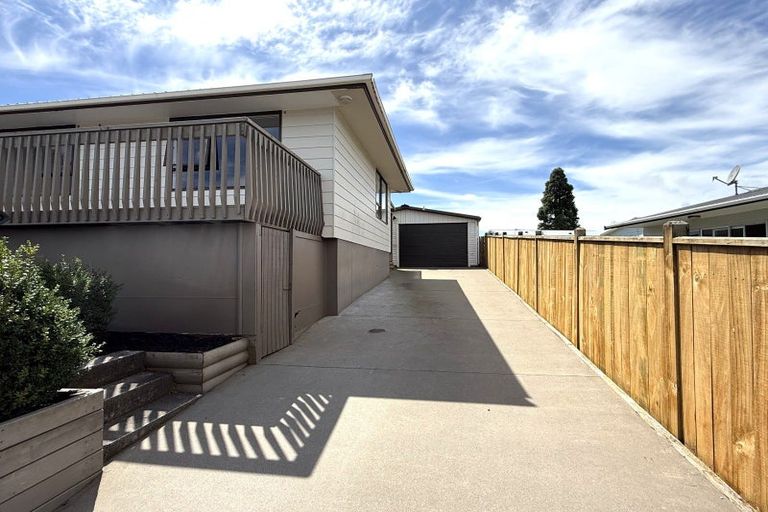Photo of property in 18 Aratapu Street, Waitara, 4320