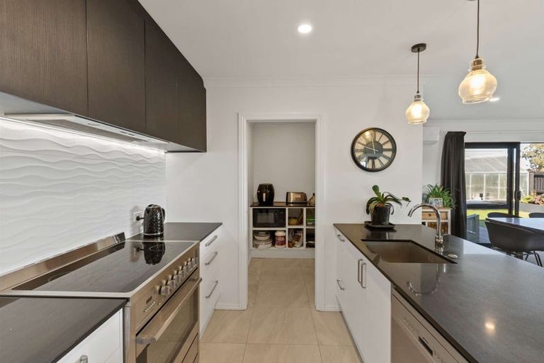 Photo of property in 44 Mcquillan Avenue, Woodend, 7610