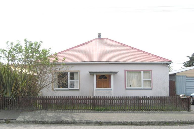 Photo of property in 55 Grenville Street, Waltham, Christchurch, 8011