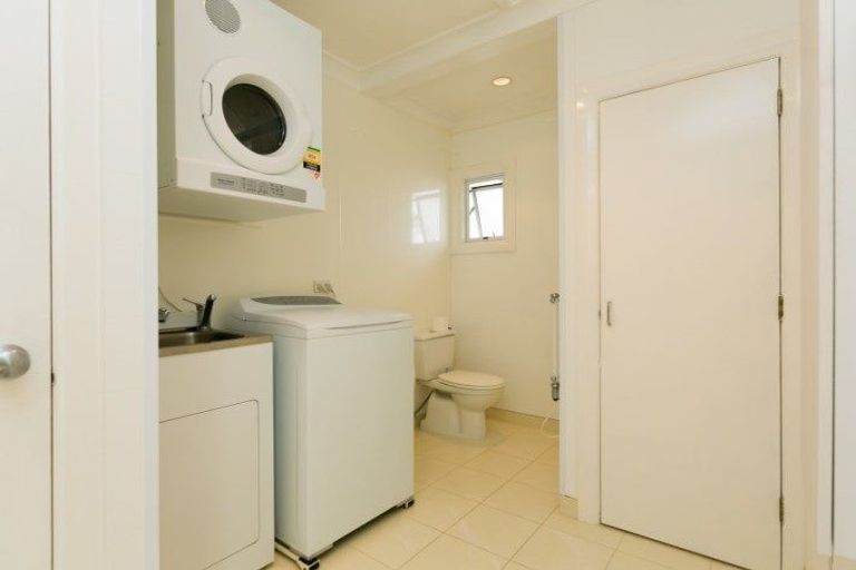 Photo of property in 31 Doone Street, Lynmouth, New Plymouth, 4310