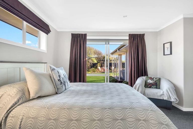 Photo of property in 42 Curtis Street, Stoke, Nelson, 7011