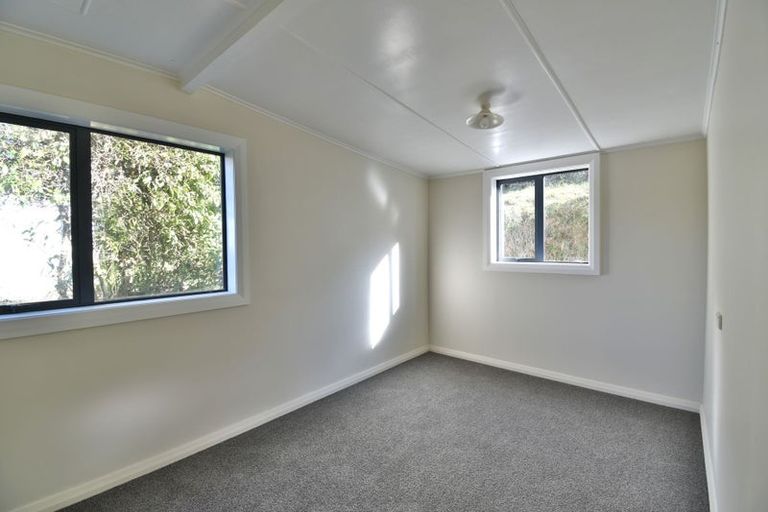 Photo of property in 343 Ravensbourne Road, Maia, Dunedin, 9022