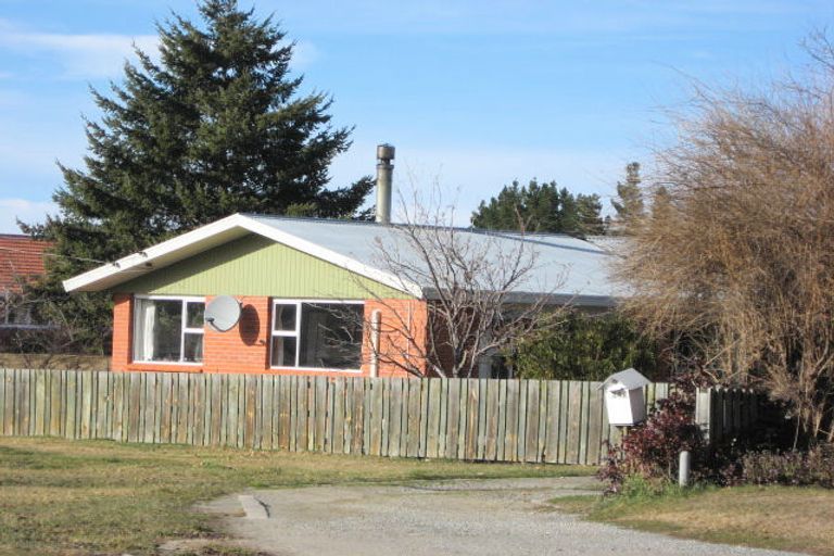 Photo of property in 24 Knowles Crescent, Ranfurly, 9332