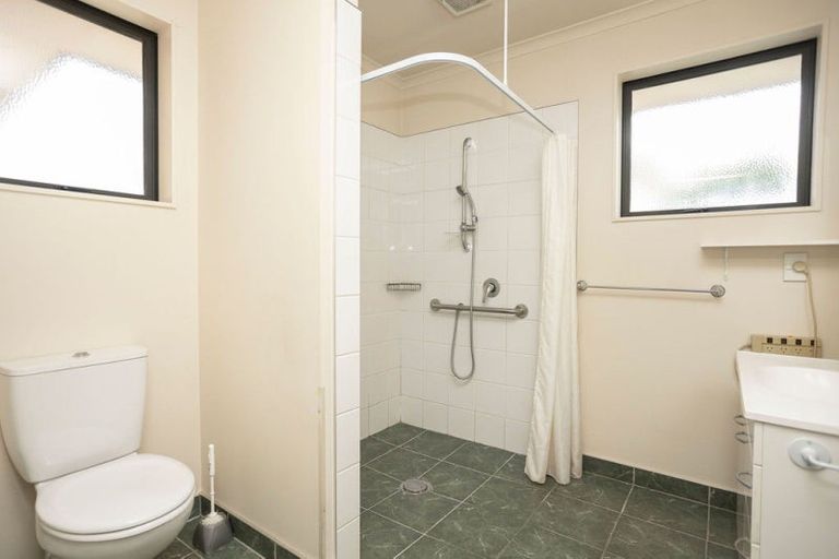 Photo of property in 1a Alma Street, Dannevirke, 4930