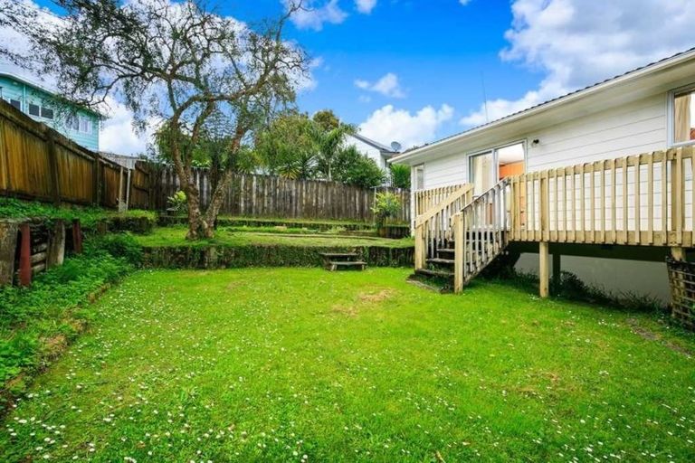 Photo of property in 4 Redwing Street, Browns Bay, Auckland, 0630
