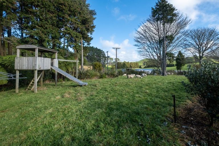 Photo of property in 254 Cross Road, Te Popo, Stratford, 4394
