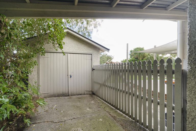 Photo of property in 4 Summerhays Street, Terrace End, Palmerston North, 4410