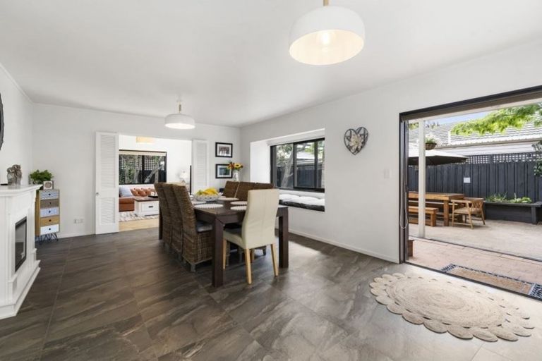 Photo of property in 2/5 Bayswater Avenue, Bayswater, Auckland, 0622