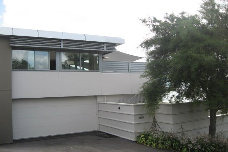 Photo of property in 4 Smith Street, Akaroa, 7520