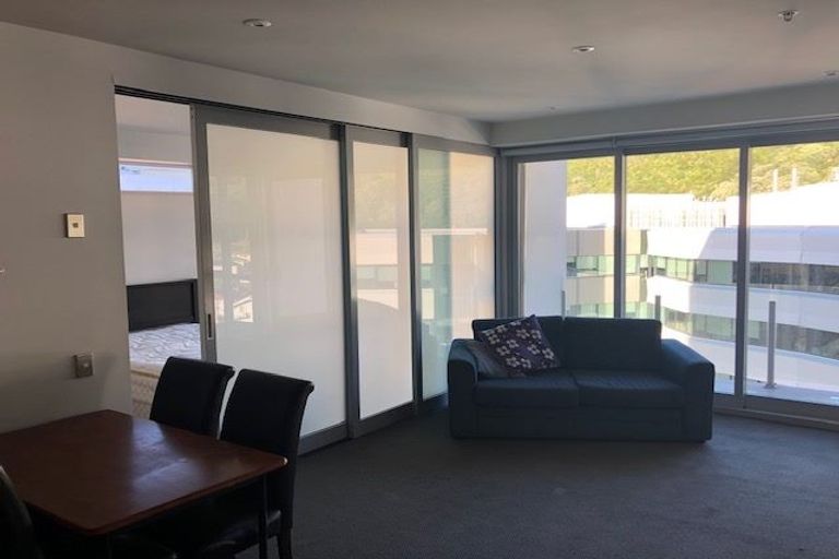 Photo of property in Summit Apartments, 23/184 Molesworth Street, Thorndon, Wellington, 6011