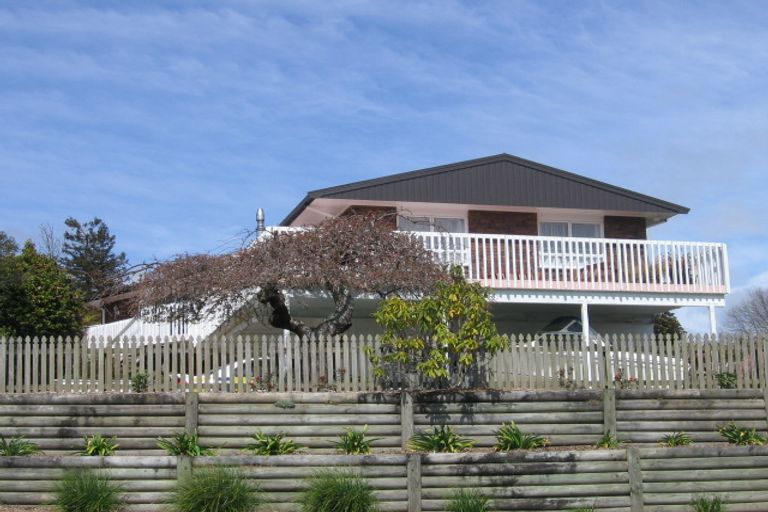 Photo of property in 8 Solly Place, Springfield, Rotorua, 3015