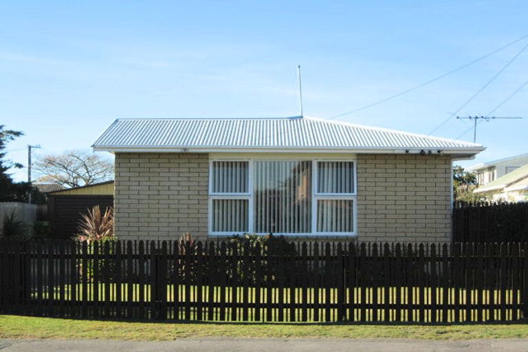 Photo of property in 174a Bower Avenue, New Brighton, Christchurch, 8083