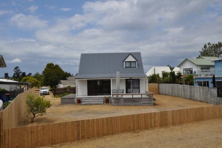 Photo of property in 23 Given Grove, Pauanui, Hikuai, 3579