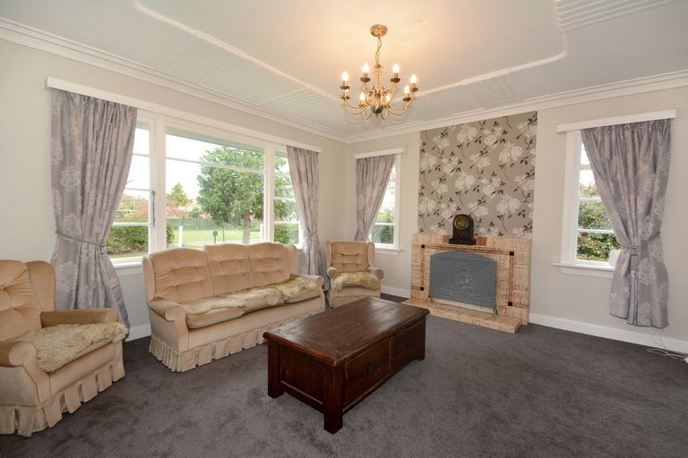 Photo of property in 56 Runbrake Street, Palmerston, 9430