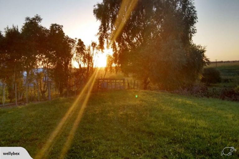 Photo of property in 1 Julyan Street, Shannon, 4821