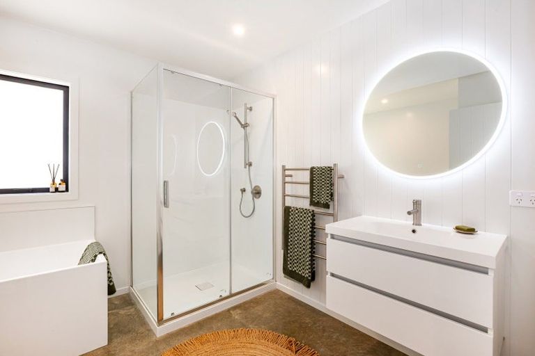 Photo of property in 27 Smithfield Road, Waikanae, 5391