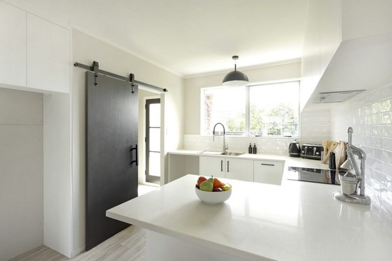 Photo of property in 7/1 Pine Street, New Lynn, Auckland, 0600