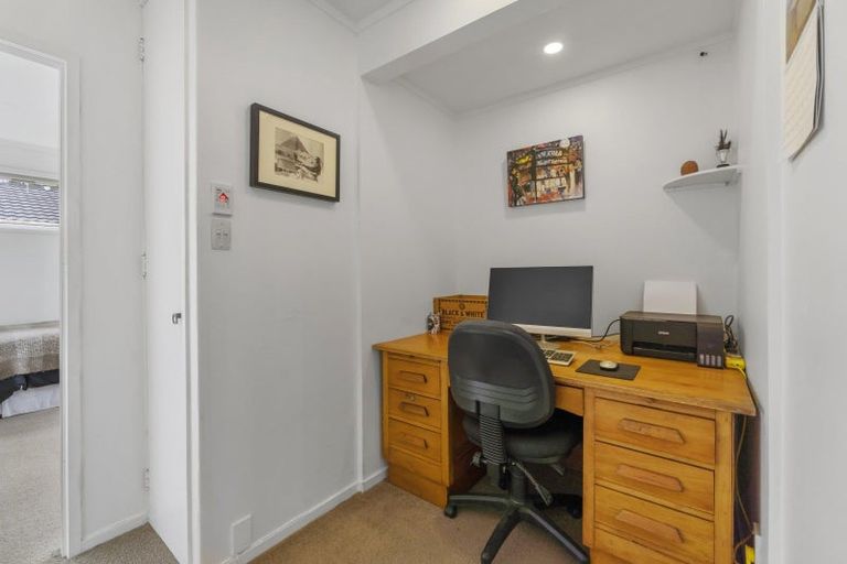 Photo of property in 103 Atkinson Avenue, Otaki Beach, Otaki, 5512