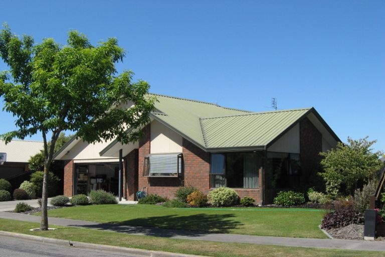 Photo of property in 182 Hawthornden Road, Avonhead, Christchurch, 8042