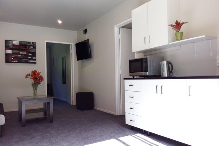 Photo of property in 15 Whareora Road, Kensington, Whangarei, 0112