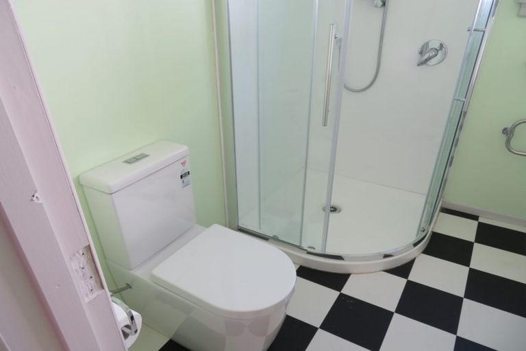 Photo of property in 10 Prince Street, Mount Victoria, Wellington, 6011