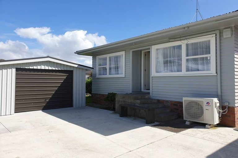 Photo of property in 1/16 Cambridge Road, Manurewa, Auckland, 2102