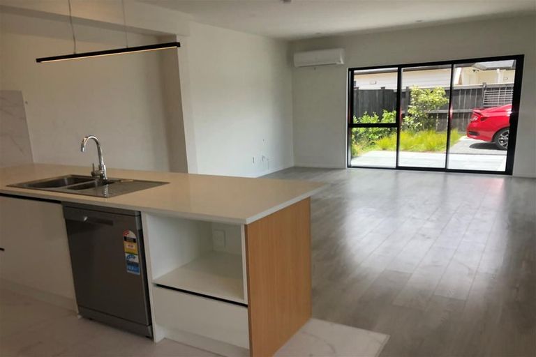 Photo of property in 13 Aho Lane, Karaka, Papakura, 2113