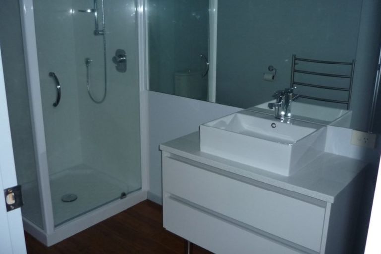 Photo of property in Santa Rosa, 3/340 Gulf Harbour Drive, Gulf Harbour, Whangaparaoa, 0930