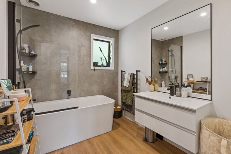 Photo of property in 1a Price Street, Green Island, Dunedin, 9018